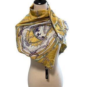 Pretty Persuasions Yellow and Purple Horse Bit Scarf